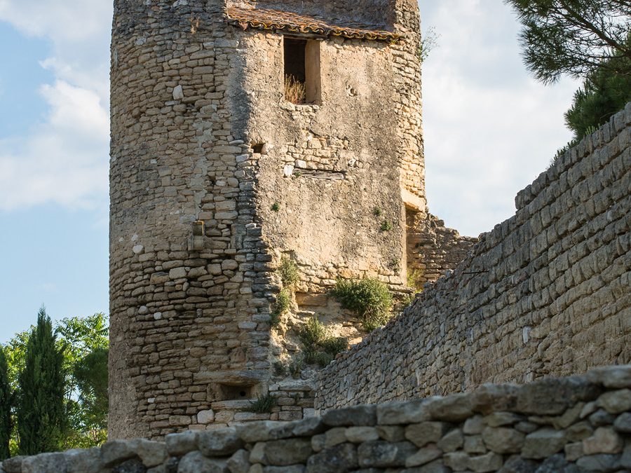 Le Mur de la Peste et l&rsquo;histoire de la grande épidémie – Cabrières-d&rsquo;Avignon